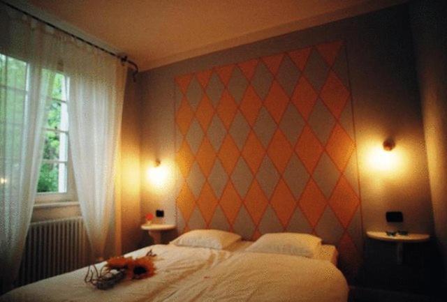 Hotel Casa Arizzoli Cannobio Værelse billede